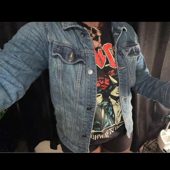 Jean Jacket - Picture 6 of 6